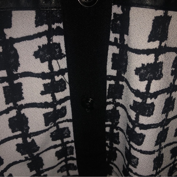 Blouse - Picture 4 of 5